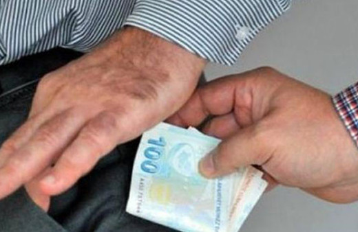 Müdür yardımcısı rüşvetten tutuklandı