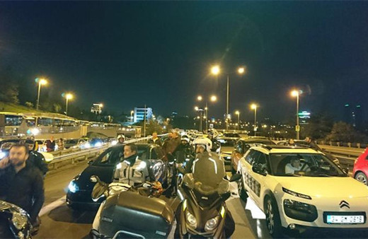 Köprü'de şüpheli paket alarmı: Çift yönlü trafiğe kapatıldı!