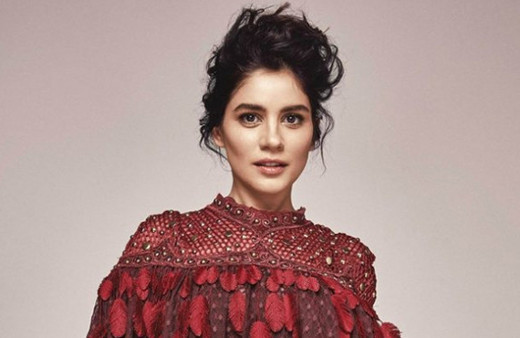 Zeynep Çamcı Adı Zehra dizisi ile dönüyor