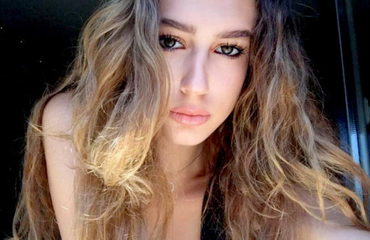 Tacı geri alınmıştı! Skandal paylaşım sonrası hesap verdi