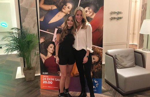 Ufak Tefek Cinayetler Pelin'in küçüklüğü Esila Umut kimdir nereli?