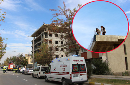 Kızını da yanına alarak atlamak için inşaatın 5’inci katına çıktı!
