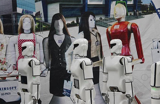 İşte Türkiye'nin milli insansı robotu!