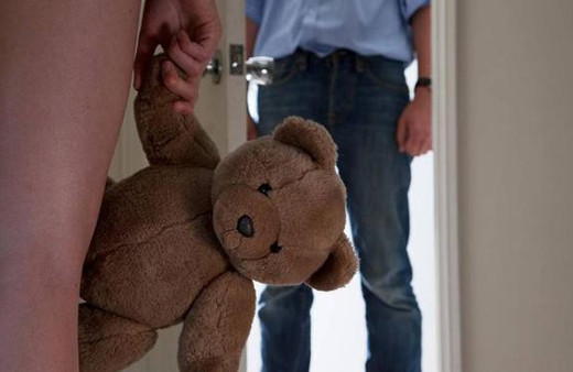 Din adamından skandal  'Baba zina sonucu doğan kızıyla evlenebilir'