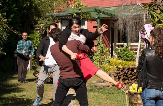 Aslan Ailem 4. bölüm fragmanı