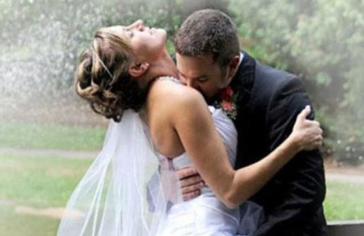 Önce yerden yere vurdular sonra 'Evlendiğiniz gece uyku tutmadı'