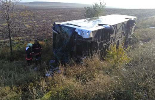 Ankara-Konya yolunda feci kaza: 3 kişi öldü çok sayıda yaralı var