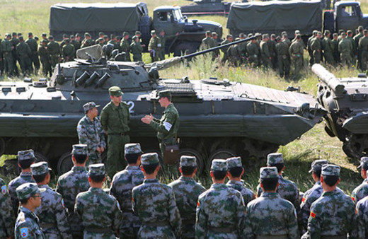 Rusya tatbikat yaptı üç ülkenin telefonu kesildi