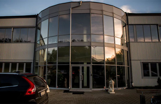 İsveç'te PKK'nın kanalına polis baskını