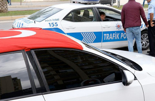 Erdoğan'ın danışmanından flaş cam filmi açıklaması 