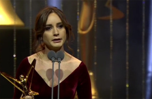 Nazlı Çelik ve Fatih Portakal'ın ödül konuşmasındaki fark