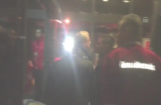  Eski Başbakanlardan Mesut Yılmaz ve eşi hastaneye geldi 