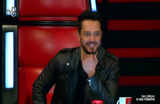 Yıldız Tilbe, Murat Boz'un  o yarışmacıya döndüğüne çok sevindi 