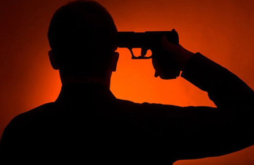 Binbaşı beylik tabancasıyla intihar etti!