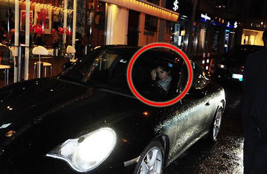 Nazlı Çelik'in plakasında dikkat çeken detay!