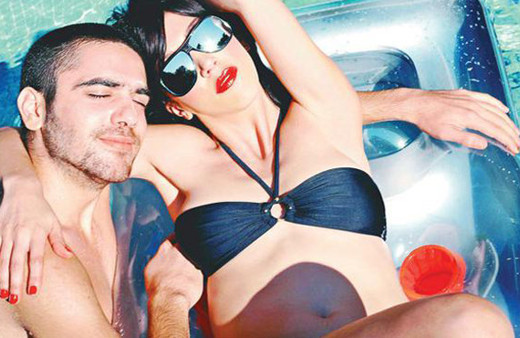 'Karına aşığım' dedi 'Sende bana kız arkadaşını ver' cevabına anlaştılar!