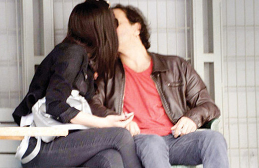 ''Yuva yıkmadım'' deyip itiraf etti: 16 yaşında birlikte olduk