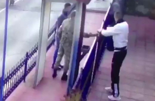 Böyle tesadüf görülmedi! Kediye işkence eden asker yakayı böyle ele verdi