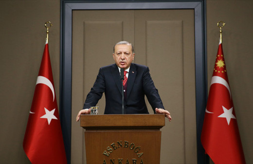  Cumhurbaşkanı Erdoğan'dan tek tip kıyafet açıklaması  