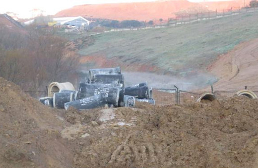 Tuzla'da kokuya neden olan kimyasalı döken 4 kamyon yakalandı