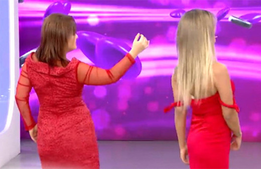 İzdivaçta rezalet: Taliplerini dans ederek etkilemeye çalıştılar!