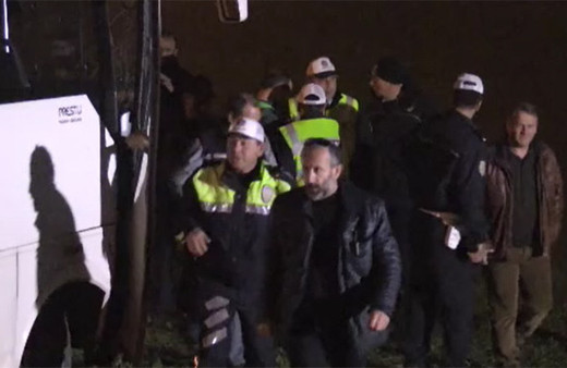 Aydın'da polis aracı yolcu otobüsüyle çarpıştı