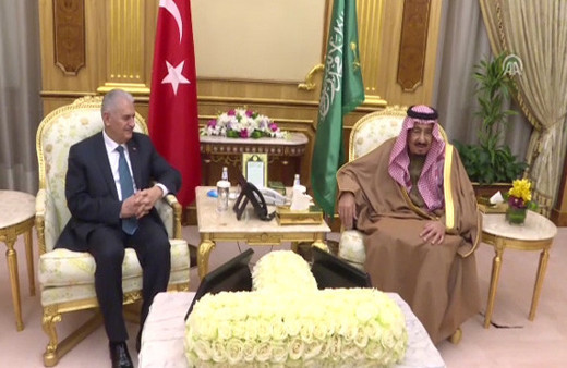 Başbakan Yıldırım, Suudi Arabistan Kralı Selman bin Abdulaziz ile bir araya geldi