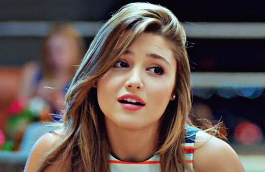 Hande Erçel isyan etti zehir zemberek sözler