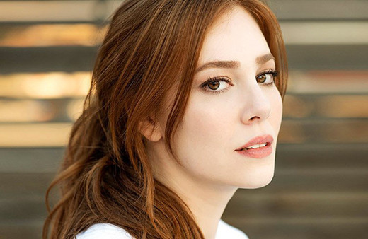 Ünlüler hangi üniversitelerden mezun?