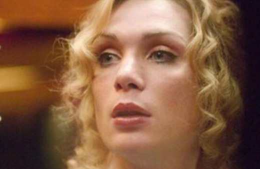 Rolleri için kadın kılığına giren ünlüler