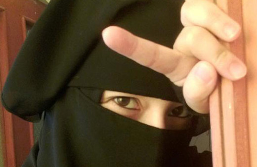 PKK'nın elindeki IŞİD'li eski eşimi oğlumu kurtarın! Eski hali tam bomba!