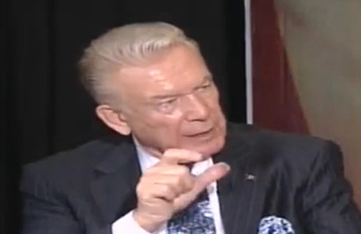 Uğur Dündar Haydar Baş'ın mesajını okudu salon yıkıldı!