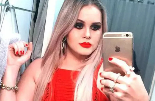 Fakir mahallesinde lüks hayat sürüyordu! WhatsApp valisi zorda