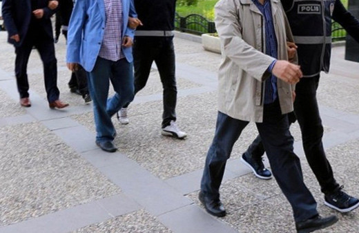 FETÖ'nün gaybubet evlerine operasyon! Gülen'in yeğeni gözlatında