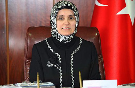 FETÖ'cü eski rektör akademisyen ordusu kurmuş!