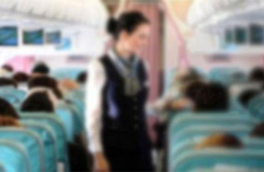 Uçakta inanılmaz olay: Herkesi çileden çıkardı!