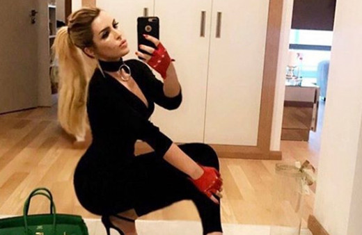 Selin Ciğerci futbolcu sevgilisiyle ilk kez yakalandı evleniyorlar