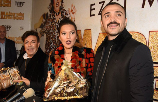 Ezgi Mola'ya altın günü gibi gala