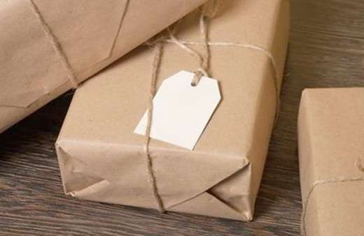 Sarıyer'de kargo paketinden çıkana bak!