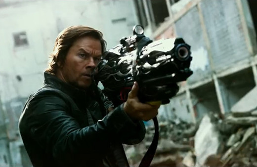 Beşinci Transformers filminden Super Bowl'a özel fragman