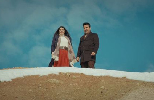 Aşk ve Mavi 15. bölüm fragmanı