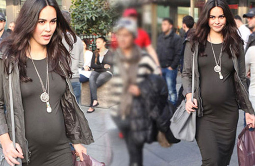 Zeynep Demirel: Ne yine mi hamileyim!