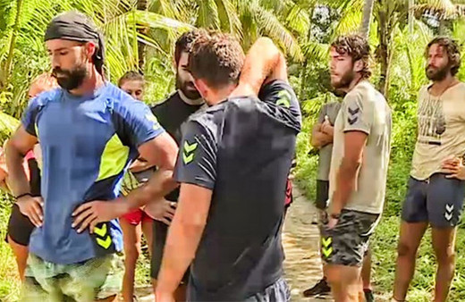 Survivor ödül oyunu öncesi Gönüllüler'den büyük kavga!