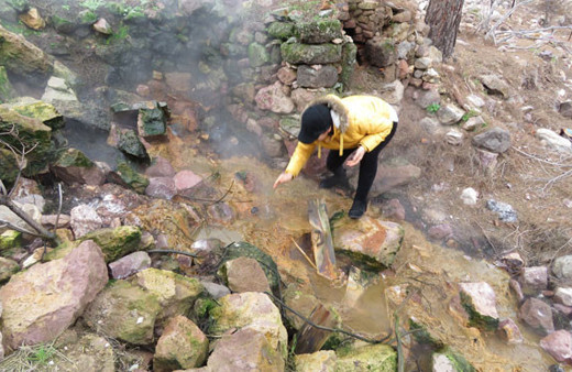 Çanakkale'de depremden sonra ortaya çıkana bakın