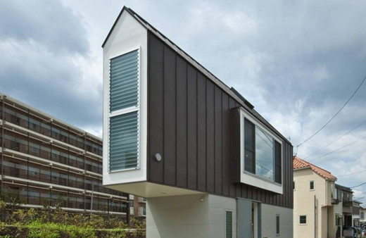 Dışarıdan küçük görünüyor bir de içine bakın..