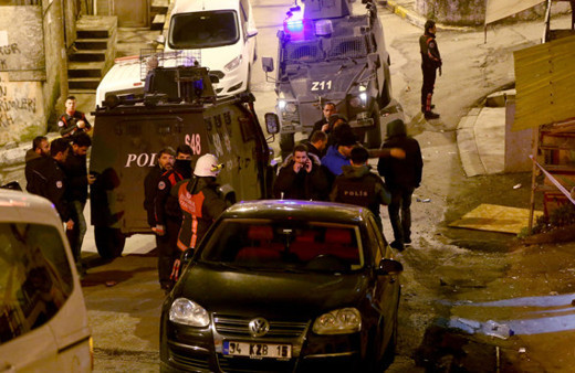 Beyoğlu'nda korkutan patlama