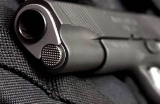 Adana Büyükşehir Belediyesi'nde silah sesleri