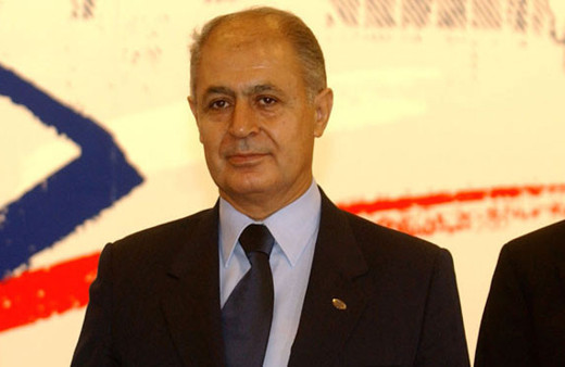 Ahmet Hakan'dan Ahmet Necdet Sezer'e çağrı