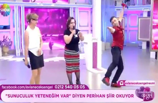 Damat adayından tuhaf bale gösterisi!