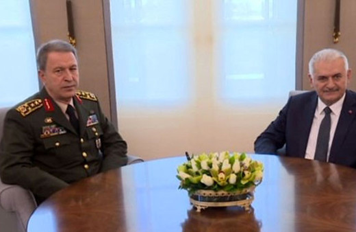 Başbakan Binali Yıldırım, Akar ile görüştü